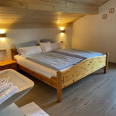 Zum Bergbauer Appartement Mittenwald Buitenkant foto